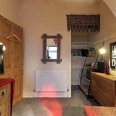 Digs 5* Bradford (West Yorkshire)