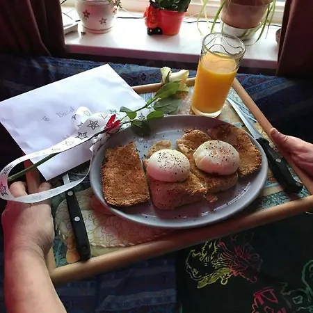 Digs Guest house Bradford (West Yorkshire)