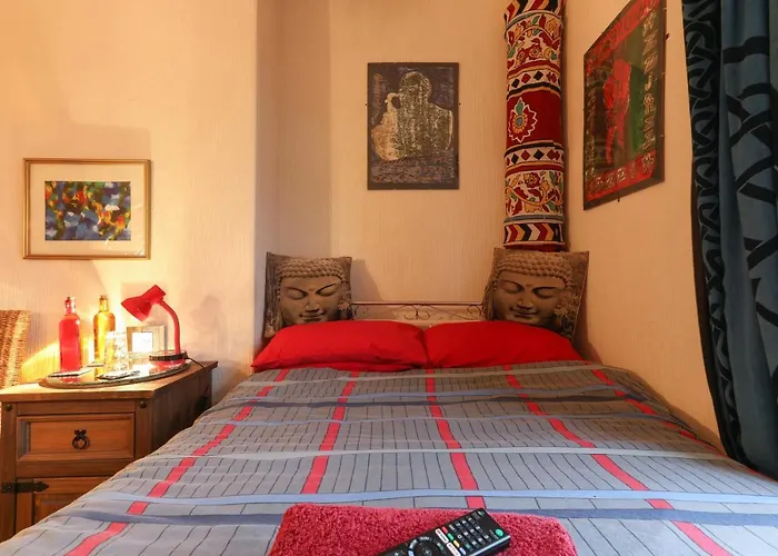 Digs 5* Bradford (West Yorkshire)